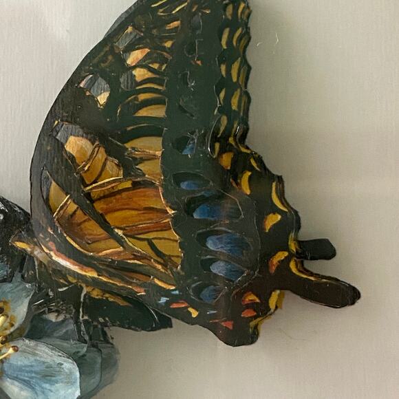 Vtg 3D Butterfly Flower Art Shadow Box Frame 1986 Crystal Skelley Raised Decor - Picture 4 of 7